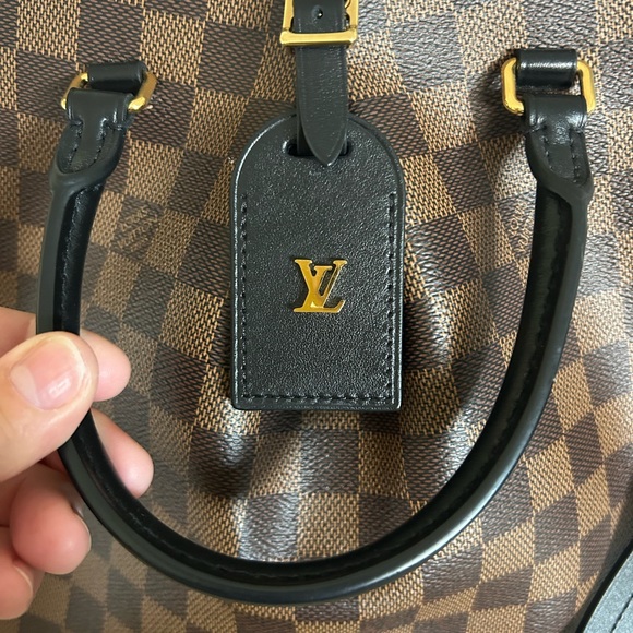 Authentic Louis Vuitton Odeon MM Damier Tote - Picture 3 of 8